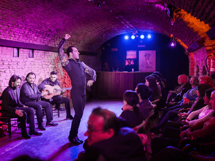 Seville: Flamenco Dreams Show with Drink in an Arabic Vault - A one-hour program built around emotion