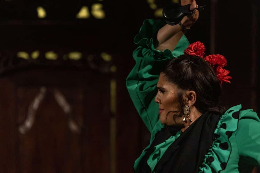 Seville: Flamenco Show at Tablao Almoraima in Triana - Why Triana is the right setting for flamenco
