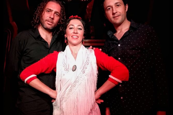 Seville: Fun class to approach Flamenco - What the one-hour format does well