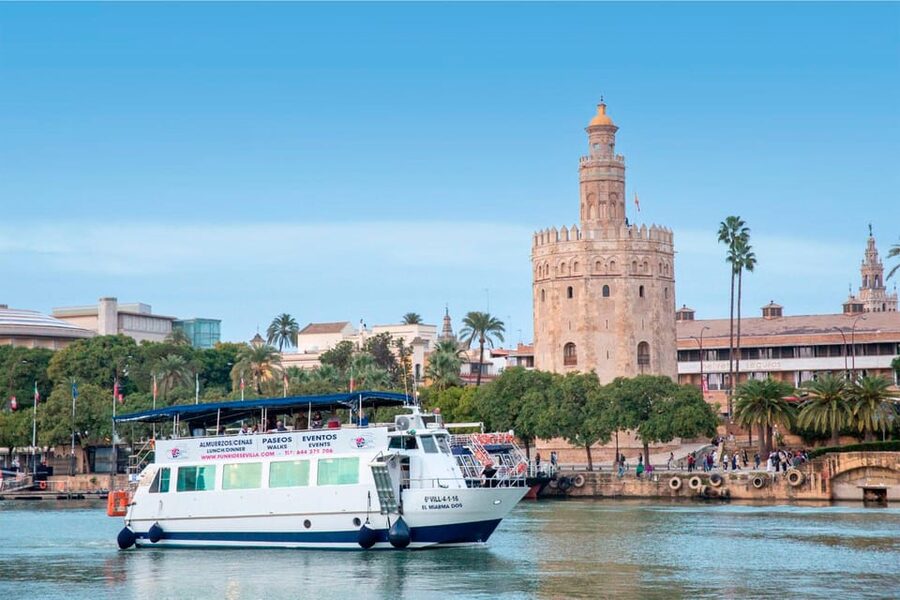 Seville: Guadalquivir Boat Tour with Optional Lunch/Dinner - The 2.5-hour menu and unlimited drinks
