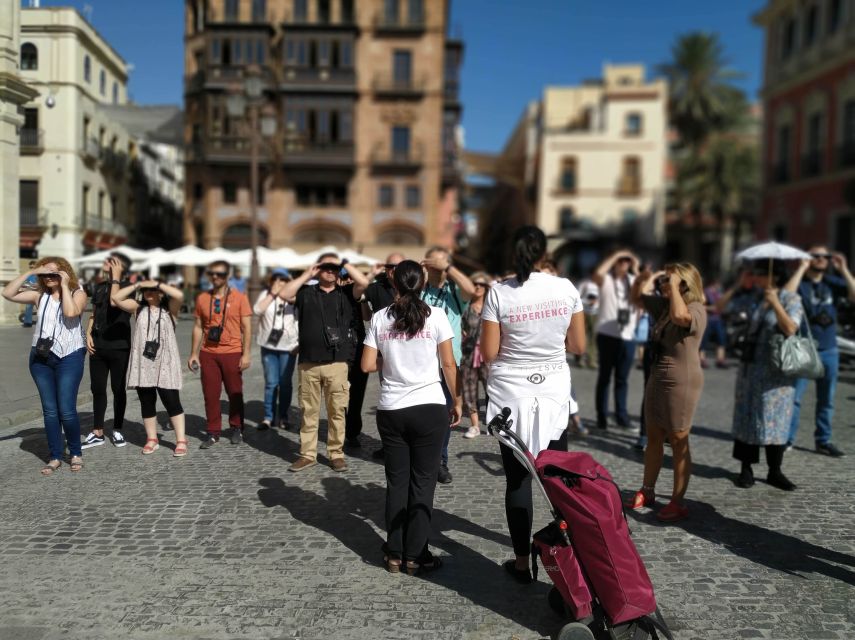 Seville: Guided City Walking Tour with 3D contents - Key points at a glance