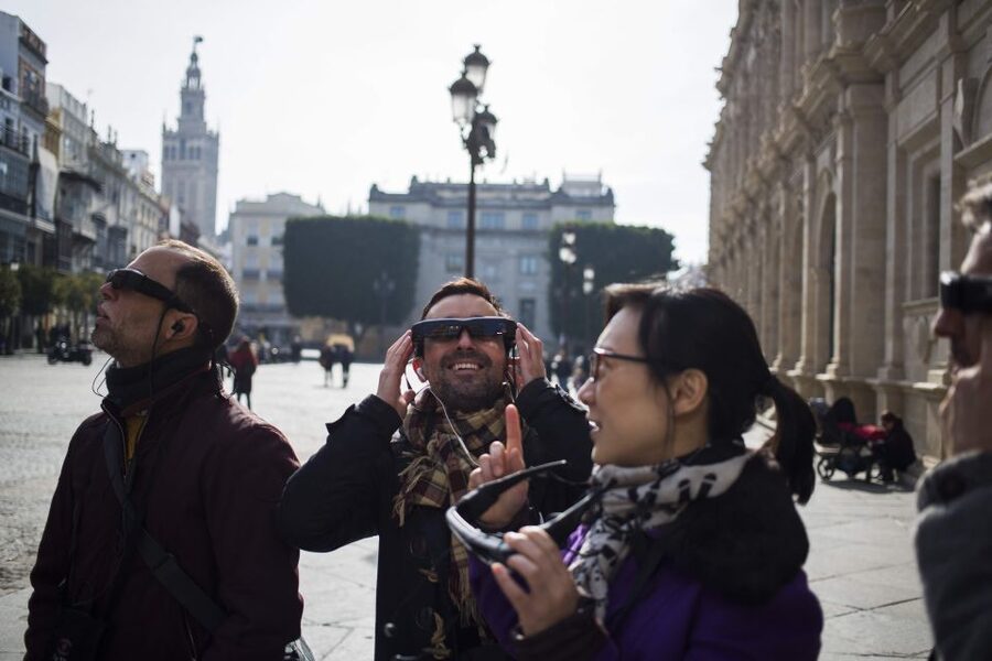 Seville: Guided City Walking Tour with 3D contents - Cathedral, Puerta del Perdón, and the Giralda