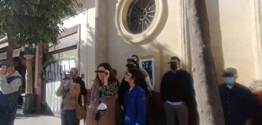 Seville: Guided City Walking Tour with 3D contents - The Real Alcázar from the outside