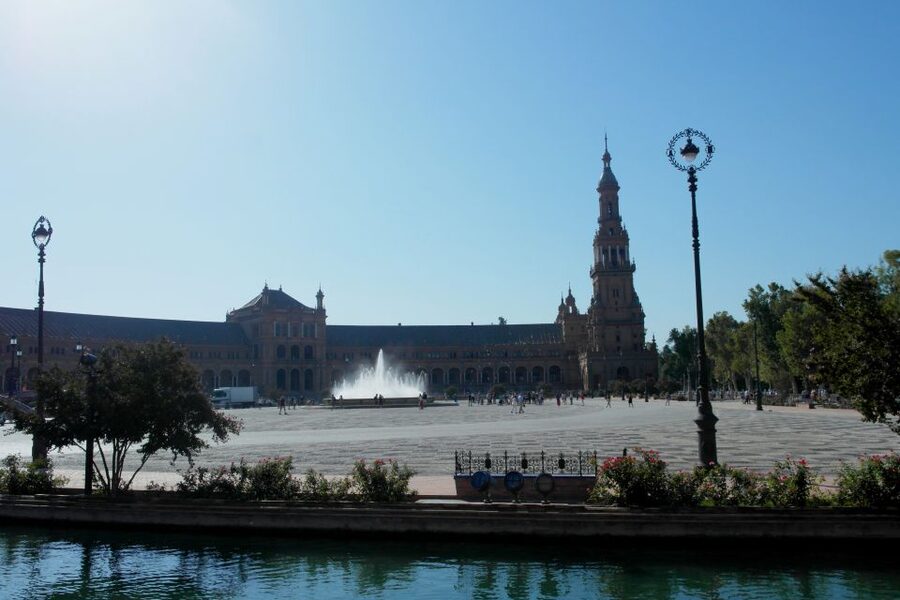 Seville: Guided Sightseeing Day Tour - Walking, pickup, and the real cost