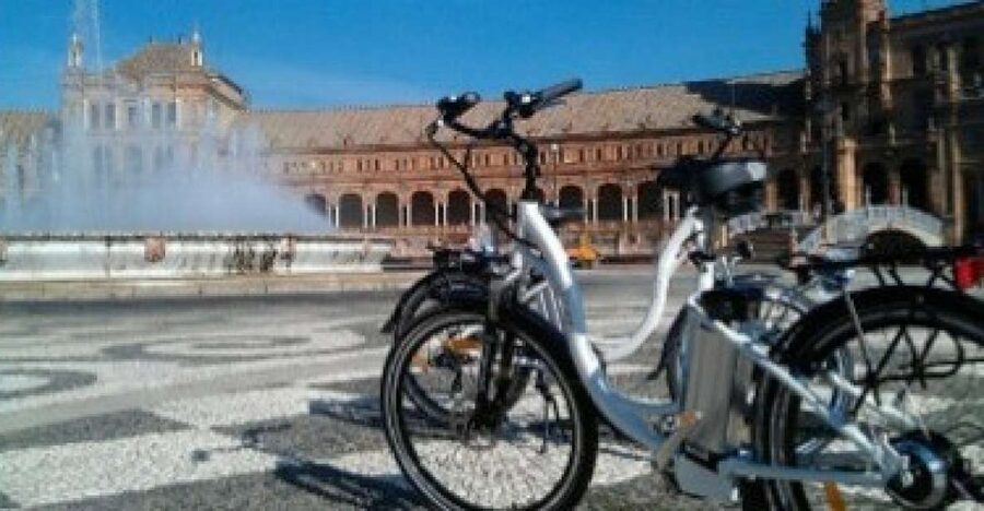 Seville: Guided Tour by Electric Bike - Plaza de España and the setting of 1929