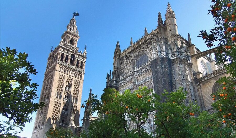 Seville: Guided Tour with Cathedral & Giralda Entrance - The Giralda entrance adds value
