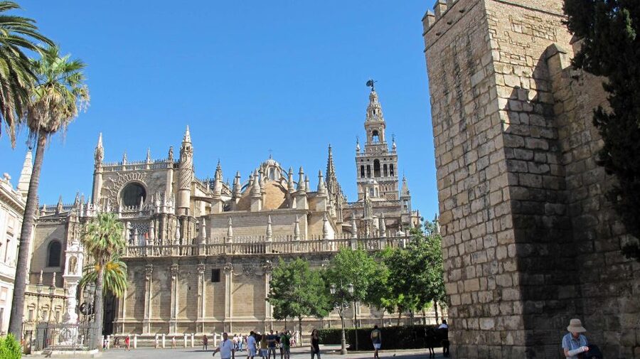 Seville: Guided Tour with Cathedral & Giralda Entrance - Is $35 a fair price?