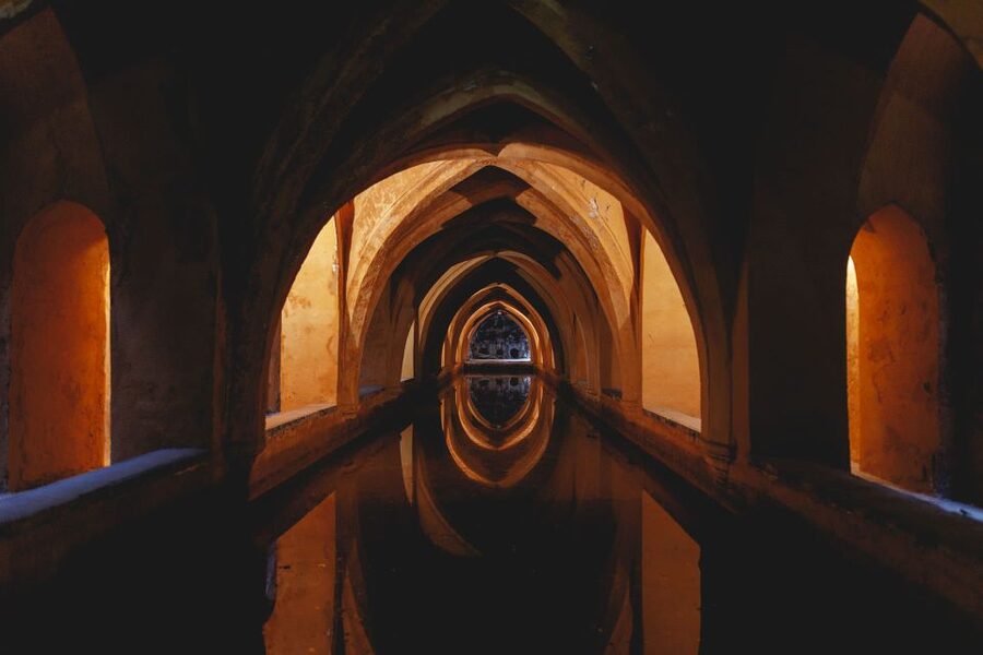 Seville: Guided Walking Tour with Alcazar & Cathedral Access - Who will get the most from this tour