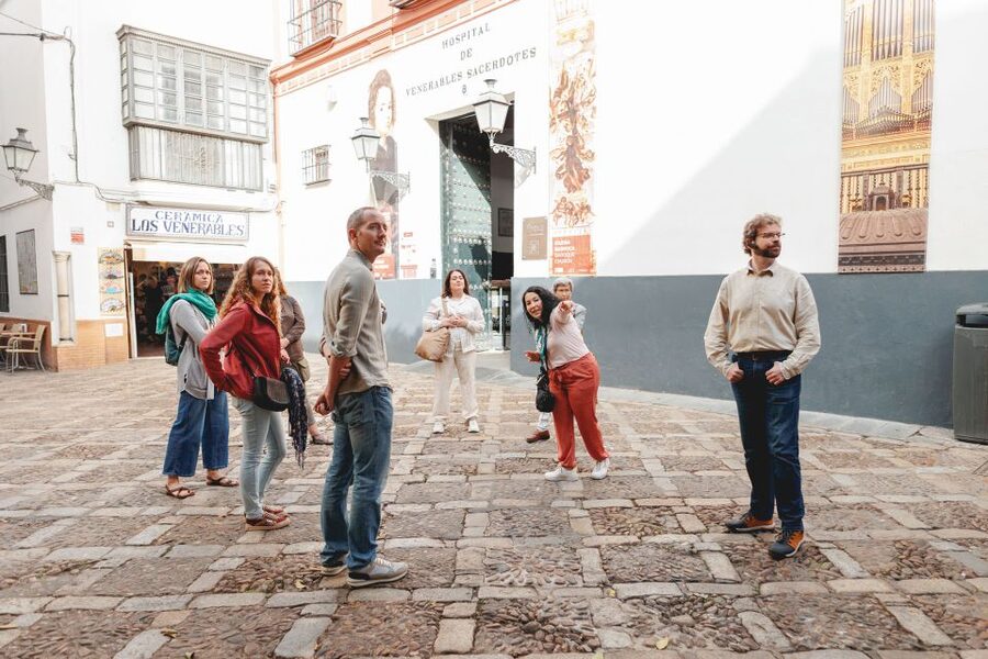 Seville: Guided Walking Tour with Alcazar & Cathedral Access - Should you book it?