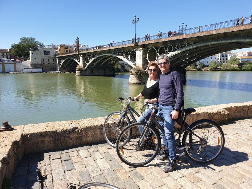 Seville: Highlights Bike Tour with Local Guide - How much cycling should you expect?