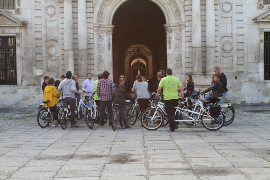 Seville: Historic Center Bike Tour - Puerta Carmona and the stories at the city gates