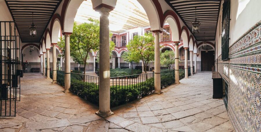 Seville: Hospital de los Venerables Ticket with Audio Guide - Inside the Baroque church