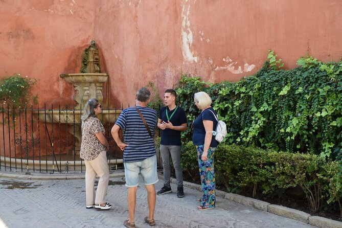 Seville Jewish Quarter Tour (Private Tour) - Starting beside Seville’s three great monuments