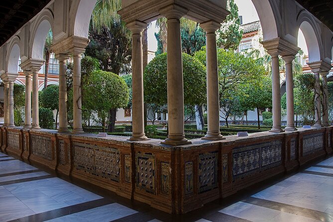 Seville Museum of Fine Arts 2-Hour Guided Tour - What the guides add to the visit