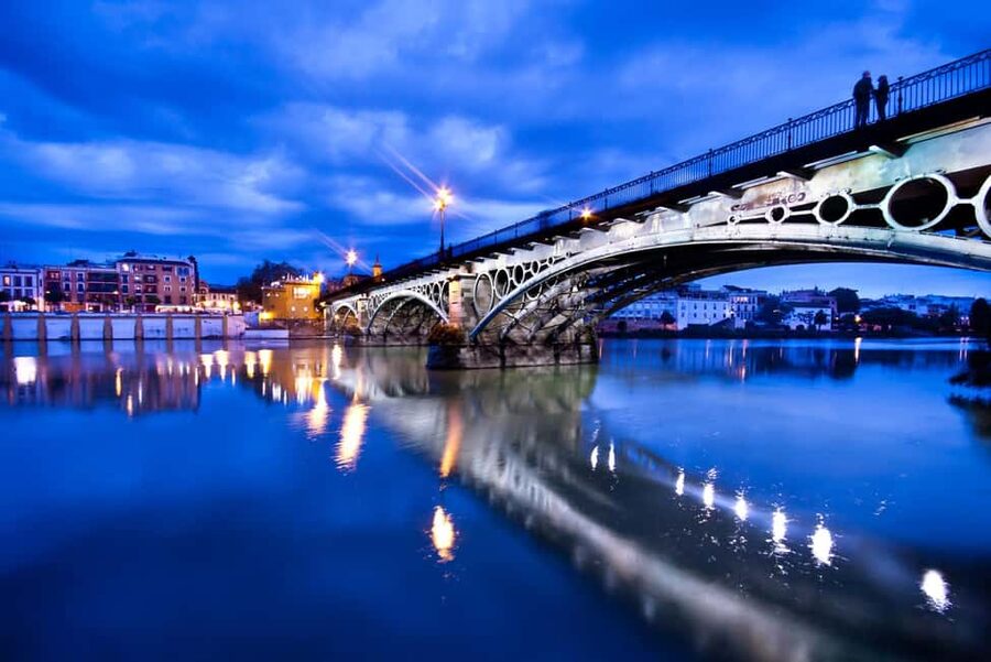 Seville Night Tour A Must See - Key points before you book