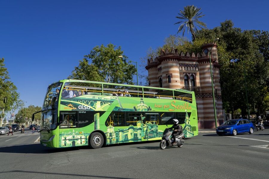 Seville: Panoramic Cruise, Hop-On-Hop-Off Bus & Walking Tour - Walk through Triana with local context