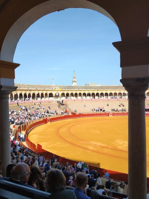 Seville: Plaza de Toros and Barrio Santa Cruz Tour - Walking from the bullring to Barrio Santa Cruz