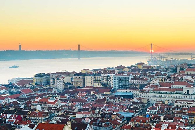 Seville Private transfer to Lisbon with Optional Evora stop - What the private service feels like in practice