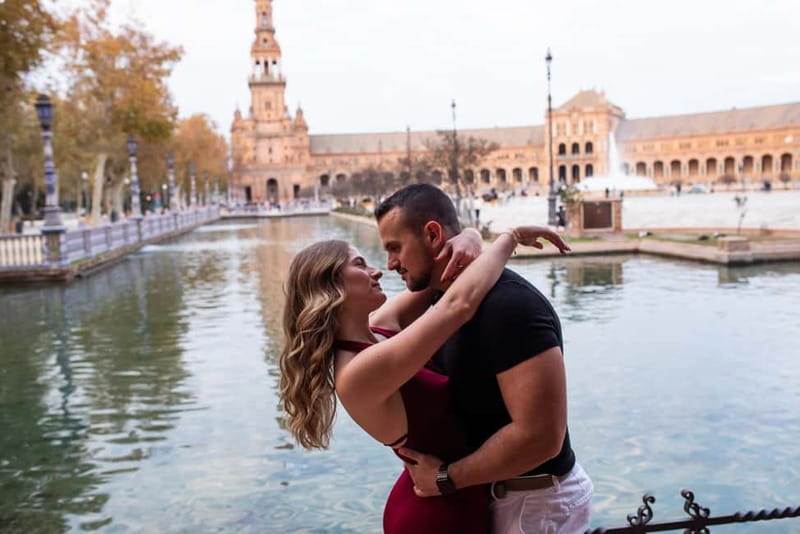 Seville: Professional Photoshoot and Video - Finding Quieter Backdrops in Parque María Luisa