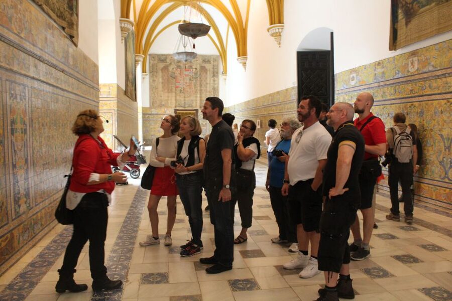 Seville: Royal Alcazar, Cathedral and Giralda Tower Tour - What the $77 price includes