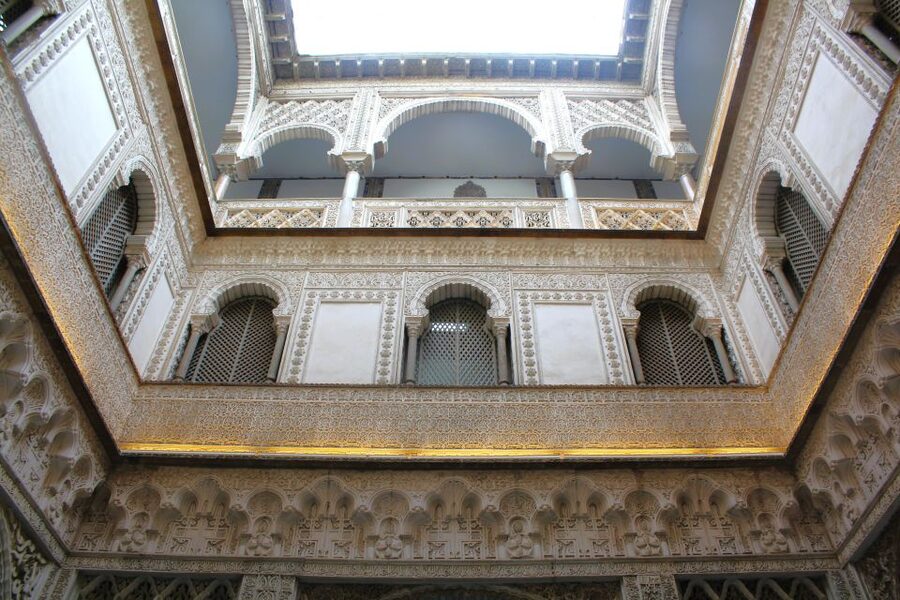 Seville: Royal Alcazar, Cathedral and Giralda Tower Tour - FAQ