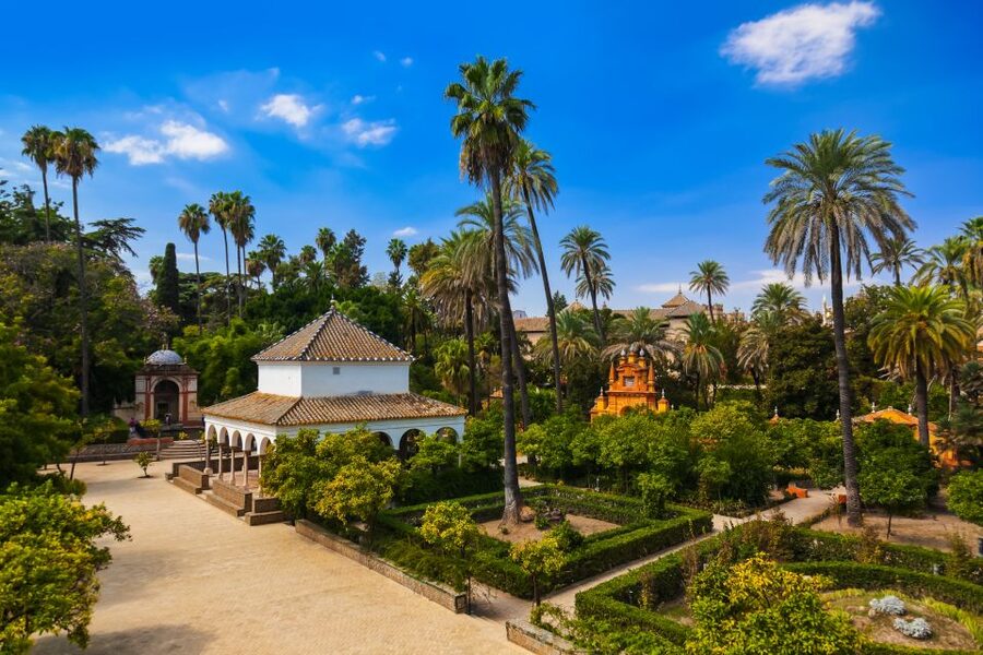 Seville: Royal Alcázar Entry Ticket - The best time to go
