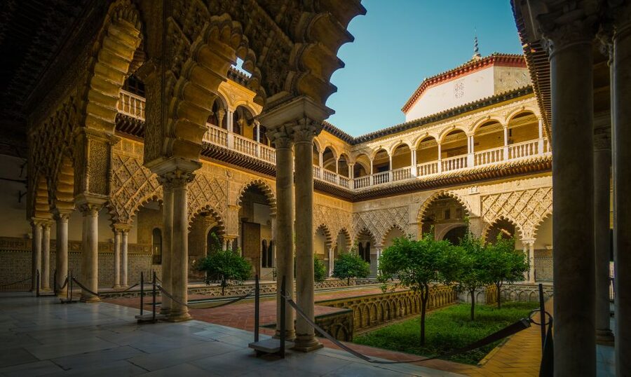 Seville: Royal Alcázar Skip-the-Line Tour by Local Experts - Who should book this tour?
