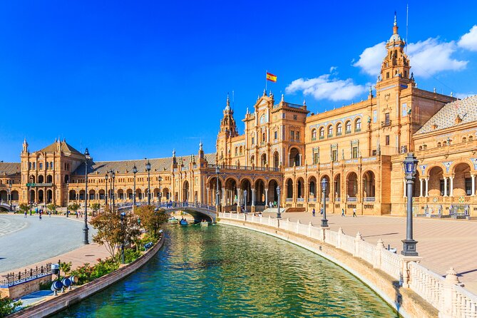 Seville Scavenger Hunt and Highlights Self Guided Audio Tour - A low-cost way to see Seville’s big sights