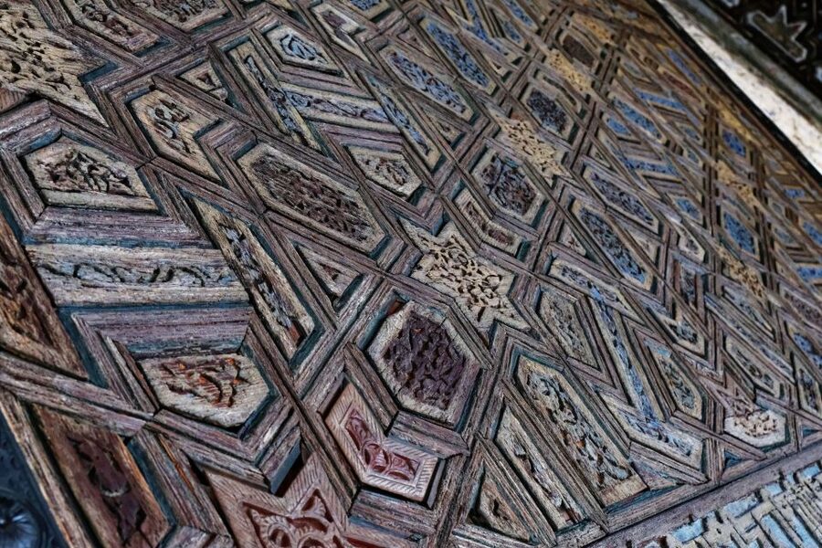Seville: Skip-the-Line Royal Alcázar Guided Tour - How to make the most of the visit