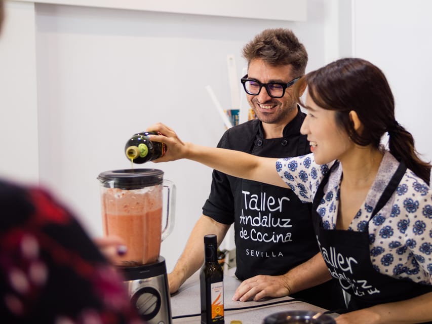 Seville: Spanish Cooking Class with Dinner - Tapas with a practical lesson in variety