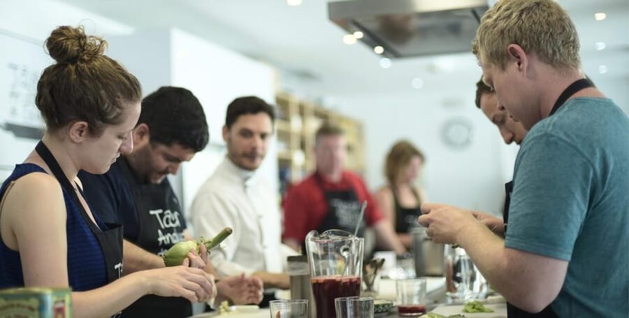Seville: Spanish Cooking Class with Dinner - Dietary needs and what to tell the school
