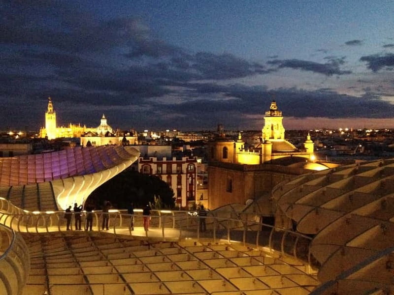 Seville: Sunset Roof Top Walking Tour - Why Seville looks better from above