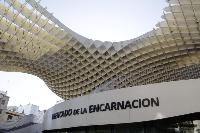 Seville tour with private car - Plaza del Salvador and Calle Sierpes