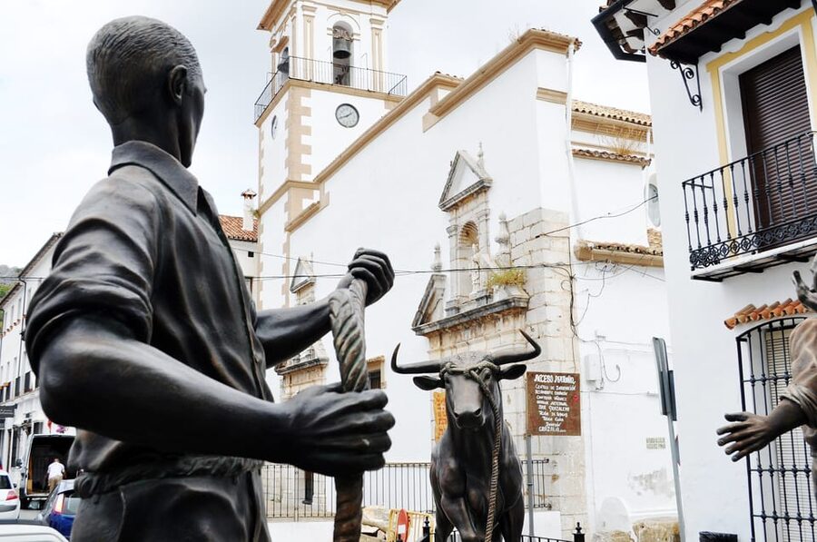 Seville: Transfer to Málaga with visit to Ronda - Seeing El Tajo and the bridge from below
