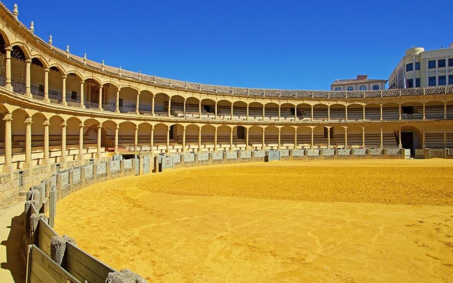 Seville: Transfer to Málaga with visit to Ronda - Walking into the old quarter
