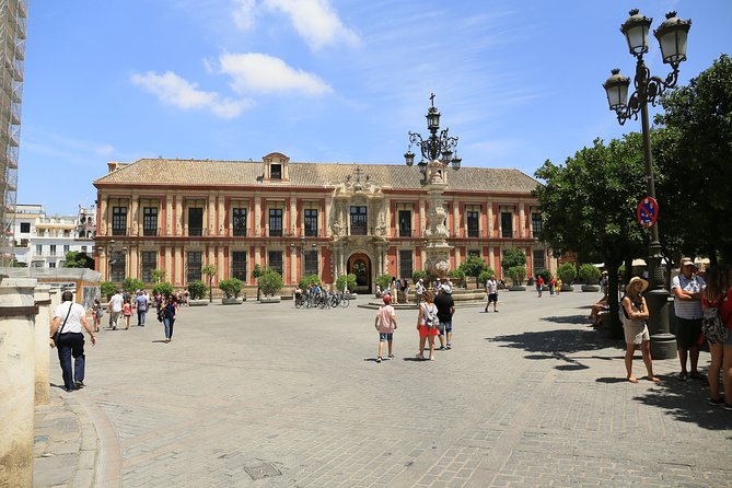 Seville, walk through the heart of the city - Price, private format, and what you receive