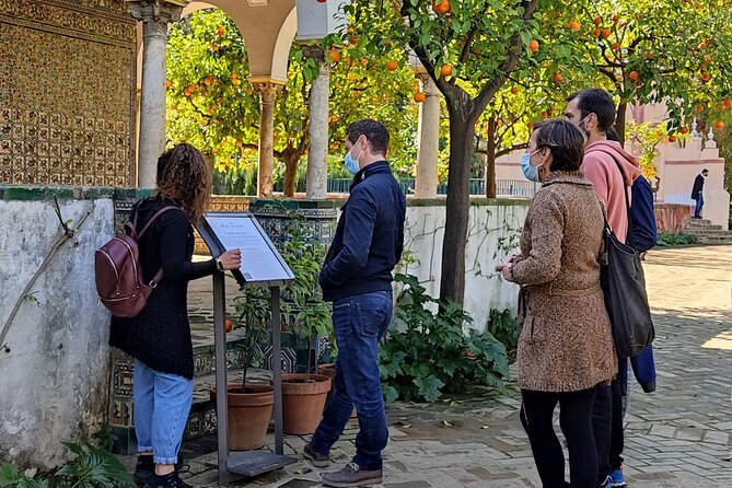 Small-Group Alcazar of Seville Guided Tour with entry ticket - Maria Padilla Baths and the garden finish