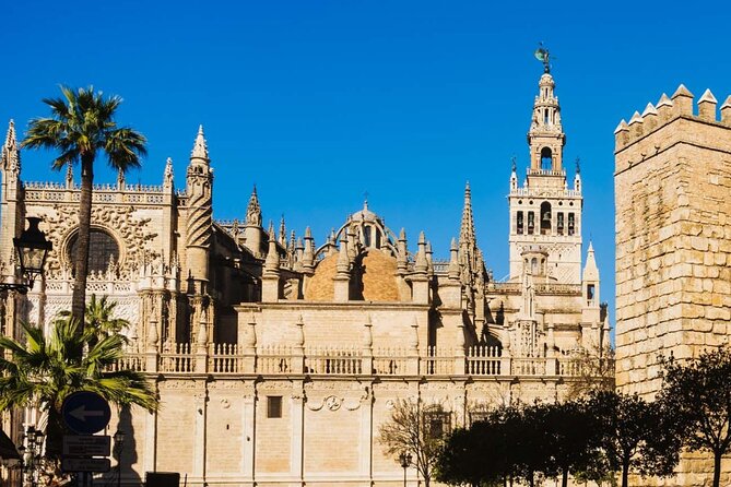 Small Group Tour to Cathedral and Giralda Direct Entrance - Key points to know before booking