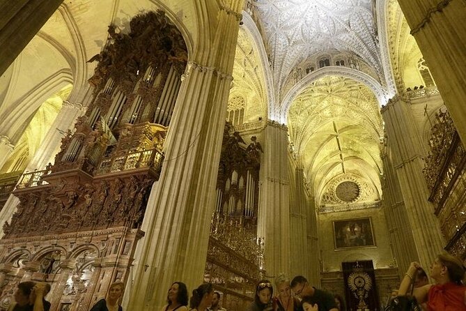 Small Group Tour to Cathedral and Giralda Direct Entrance - Climbing the Giralda at your own pace