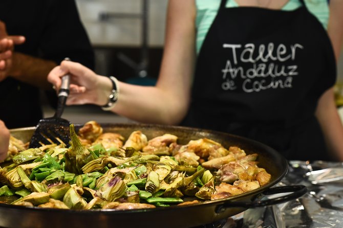 Spanish Cooking Class & Triana Market Tour in Sevilla - Seeing Andalusian ingredients before cooking them