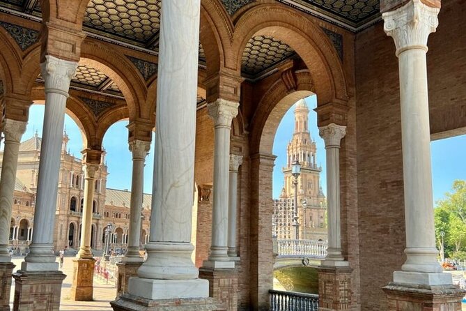Spirit of Seville - Private Walking Tour with Casa de Pilato - What the $238.28 price means