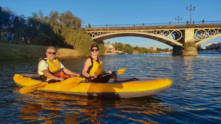 Sunset Kayak: Historic Seville, Triana and La Cartuja - Who should book this sunset kayak