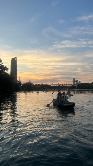 Sunset Kayaking - Why Seville is worth seeing from the Guadalquivir