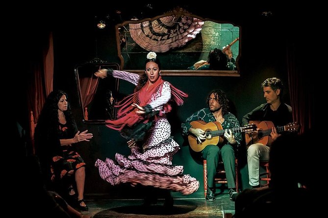 Tapas and Flamenco in Seville - Why this Seville evening works so well