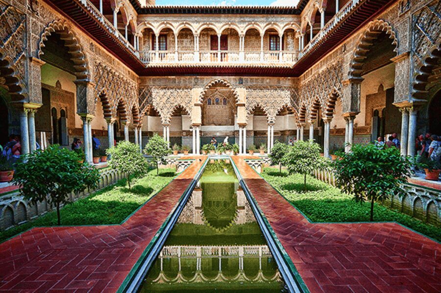 The Best of Seville: Private 2,5 Hour Walking Tour - City Hall and Seville’s civic center
