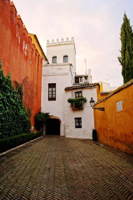 The Cultures of Seville Walking Tour - Key things to know