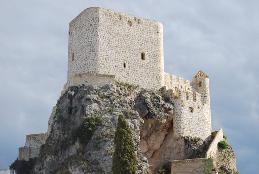 The Villages of Andalusia: Full-Day Trip from Seville - Zahara de la Sierra, the quiet favorite