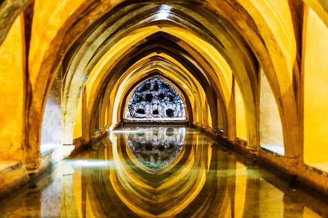 Unmissable Seville private tour - Santa Cruz, where Seville gets small and atmospheric