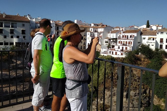 White Villages and Ronda Guided Day Tour from Seville - What the ride is really like